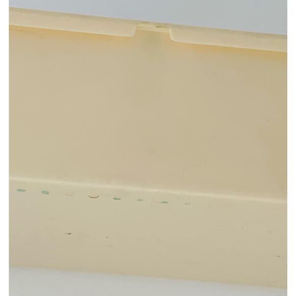 Rubbermaid Drawer Organizer Tray Beige Interlocking 9 x 6.25" Flatware JBI 2916 - Picture 3 of 8